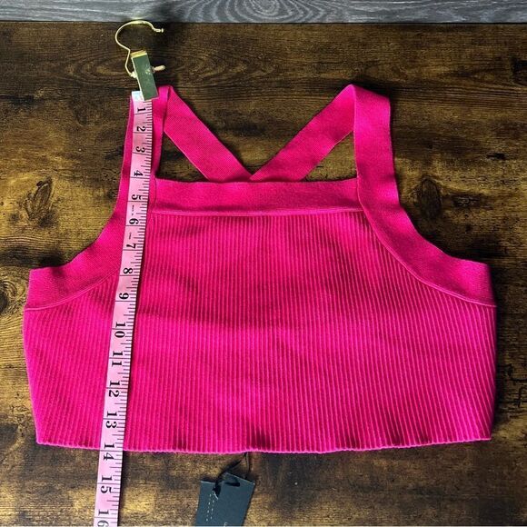 House of Harlow 1960 Wide Strap Cross Back Ribbed Crop Top, Hot Pink. Large. NWT - Picture 10 of 11